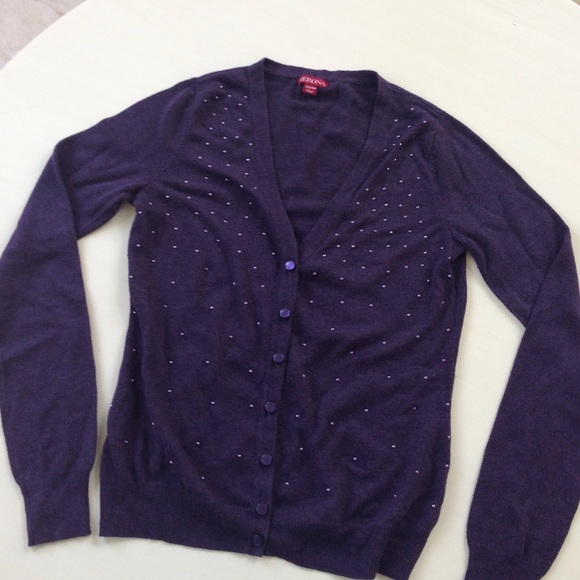 Beautiful purple pearl-front cardigan