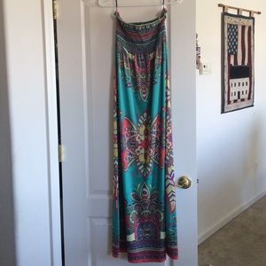 **Sale** Silky polyester printed maxi dress!
