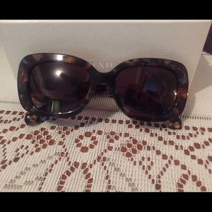 ‼️SOLD‼️Prada sunglasses