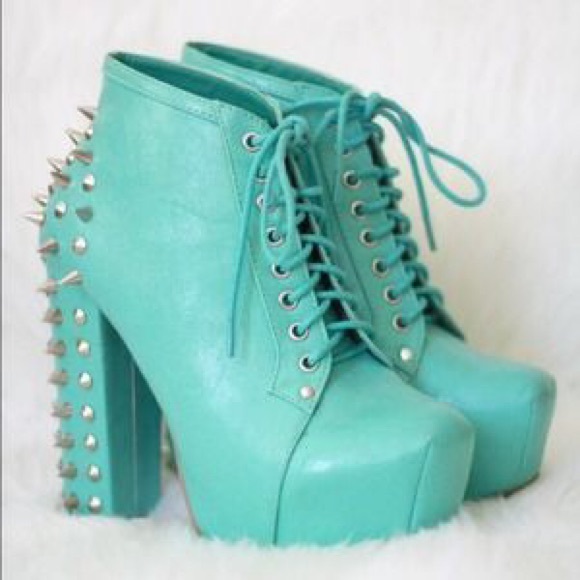 LAST CHANCE Teal Blue Spiked Litas
