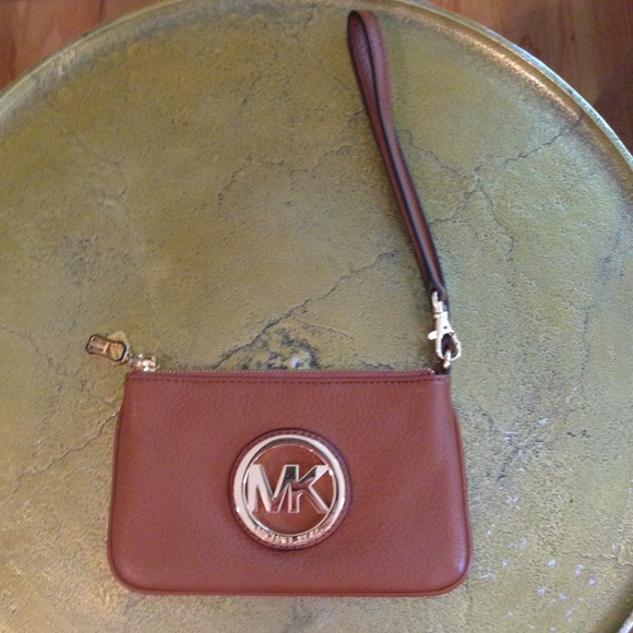 Michael Kors wristlet