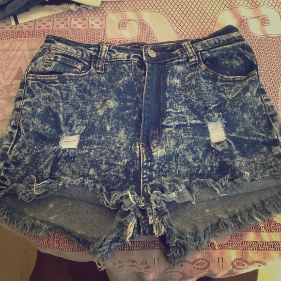 High waisted acid wash shorts size 5