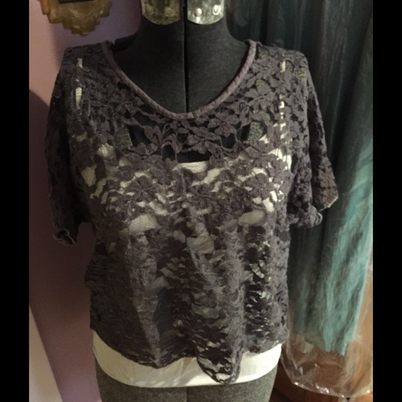 Silky off white shell - Picture 3 of 3