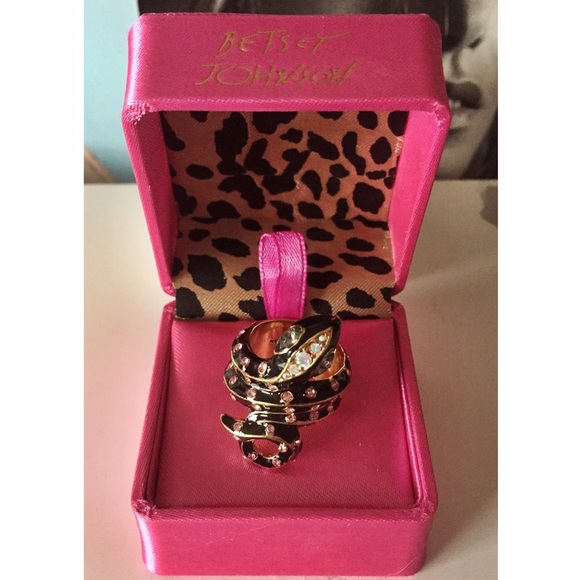 Betsy Johnson Snake Ring - Picture 1 of 4