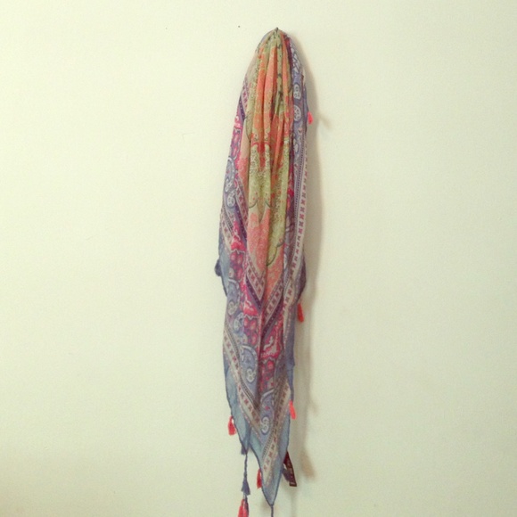 Forever 21 scarf