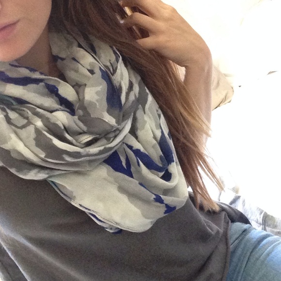 Blue Infinite Scarf