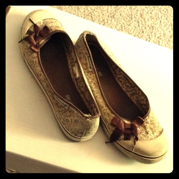 🌟2 for $16🌟American Eagle Flats - Picture 1 of 2
