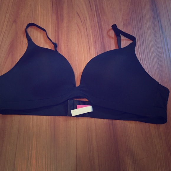 Black padded bra!