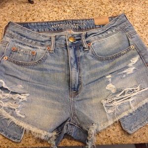 American Eagle High-Rise Short SZ:8 ❌ Never worn ❌
