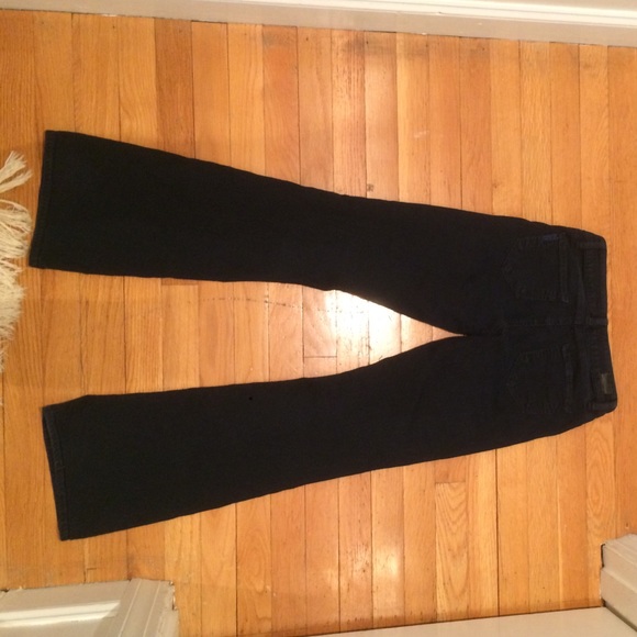 Paige Premium Demin Jeans - Picture 2 of 4