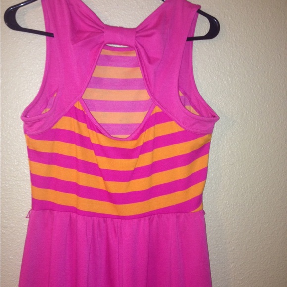 Hello kitty causal dress. - Picture 2 of 2