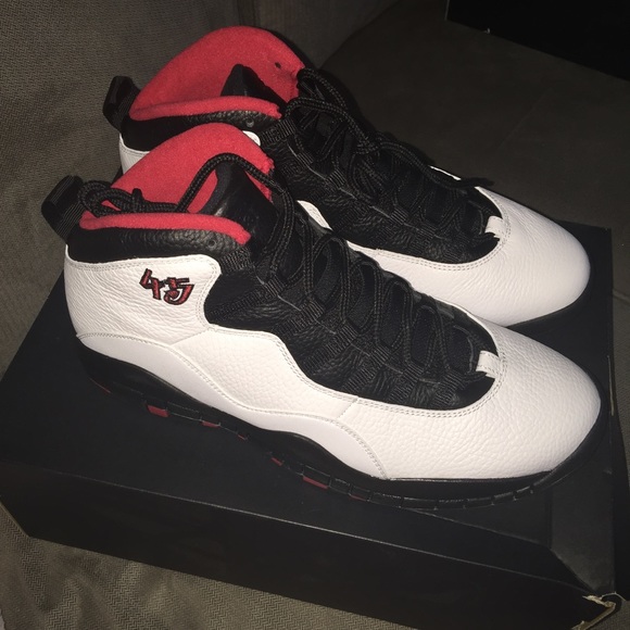 Jordan retro 10s