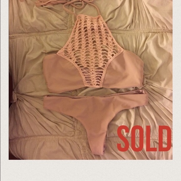 SOLD 🚫Acacia Swimwear Set