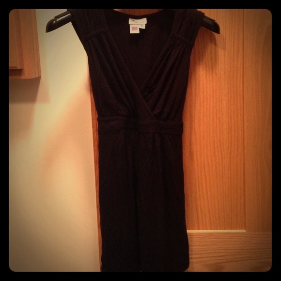 Black baby doll maternity tank