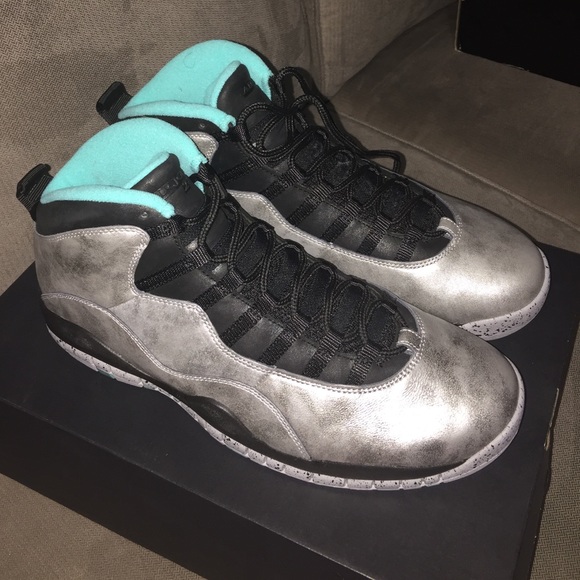 💥SOLD💥Jordan retro 10s