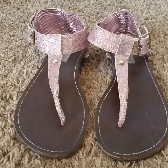 Pink Glitter Sandels!