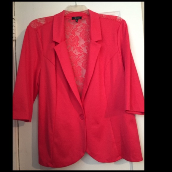 Plus size Pink blazer with lace back