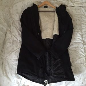 BDG Long black fall/winter coat