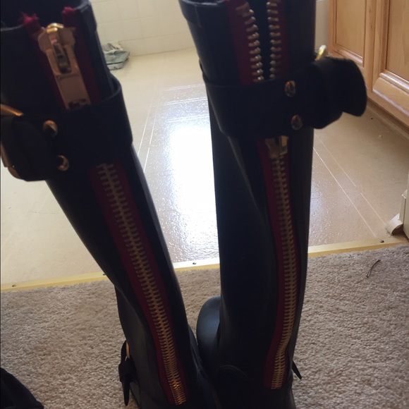 Steve Madden knee high rain boots - Picture 2 of 4