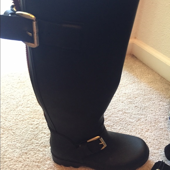 Steve Madden knee high rain boots - Picture 3 of 4