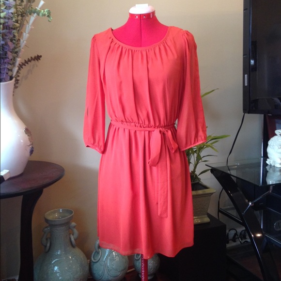 Beautiful tangerine dress - Picture 2 of 4