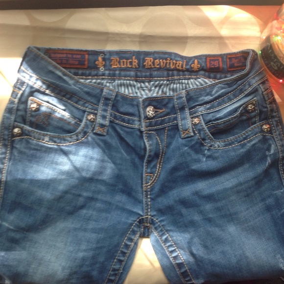 ROCK REVIVALS 🎀 (size 29) - Picture 2 of 4