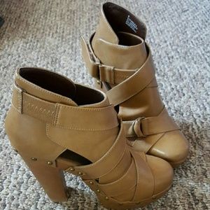 Charlette Russe booties