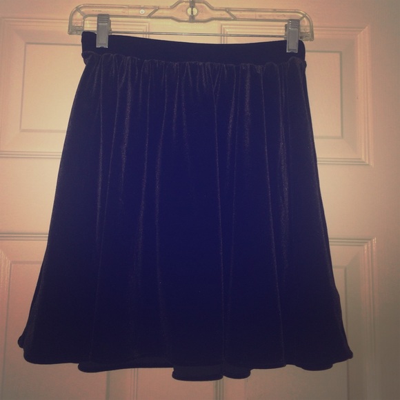 American Apparel Velvet Circle Skirt