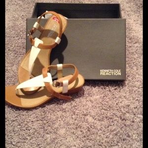 Kenneth Cole sandals