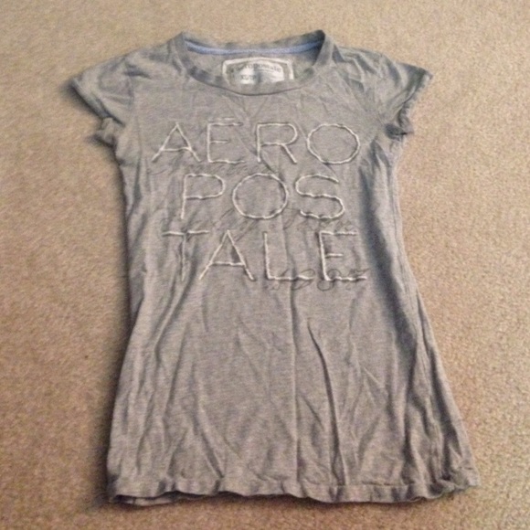 Aeropostale gray graphic t-shirt size XS