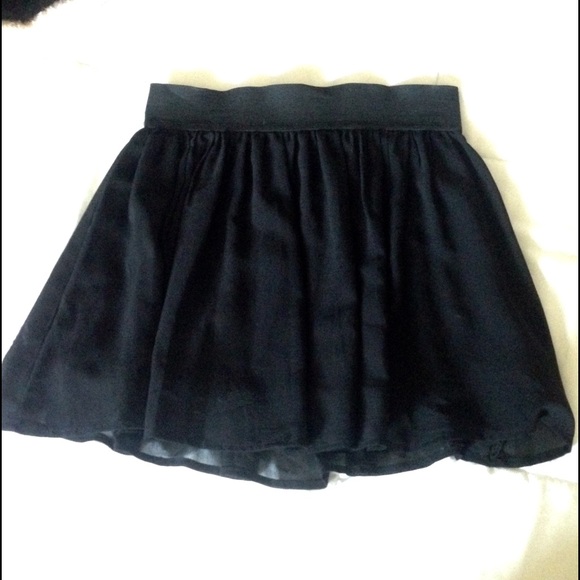 F21 Black Chiffon Skirt