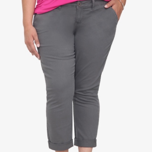 Rolled cuff cropped Gray chinos
