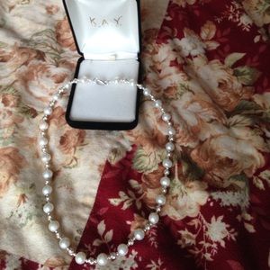 Kays cultured pearls on sterling silver necklace