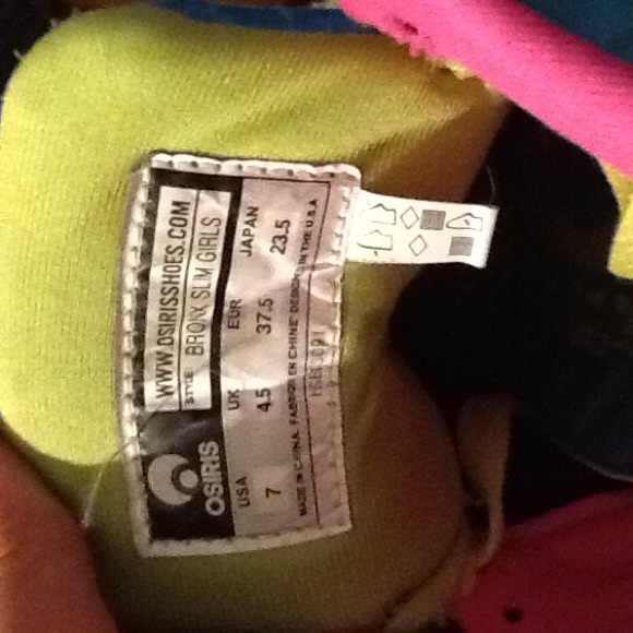 ~*SOLD*~ - Picture 3 of 3