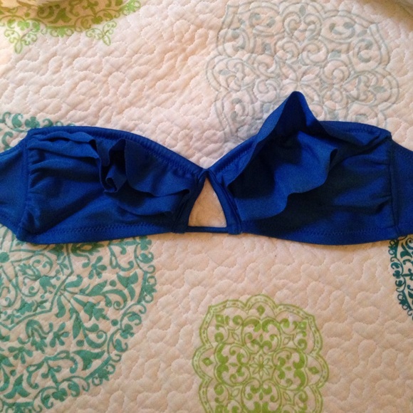 strapless bathingsuit top