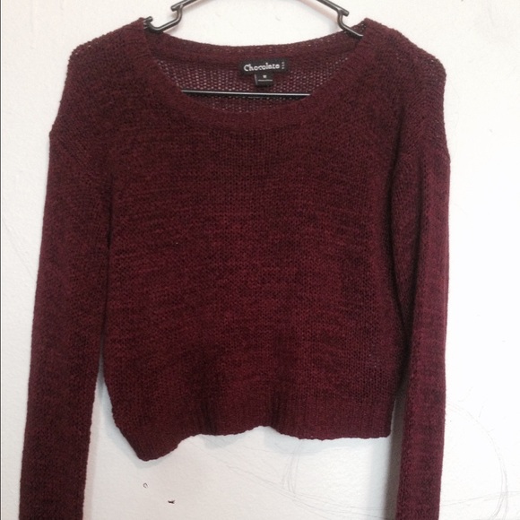 Maroon crop knit long sleeve