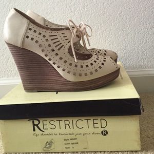 Restricted wedges