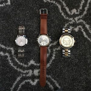 2 Michael Kors, 1 Burberry watches