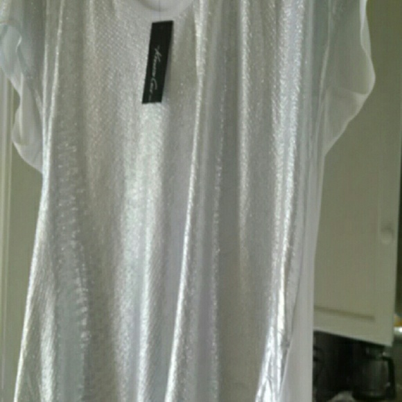 Snow white foil look trendy blouse