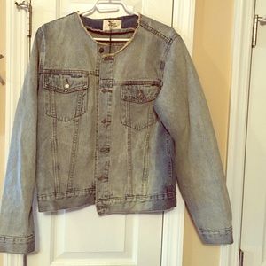 Collarless jean jacket
