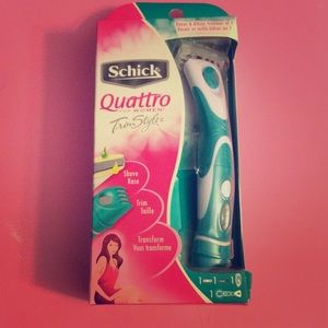 Schick Quattro for Women Trim Style