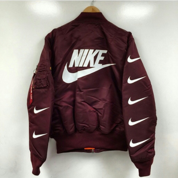 NIKE JACKET