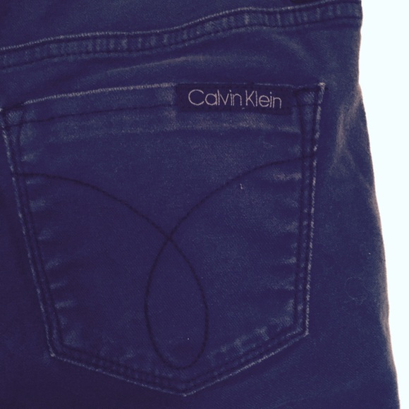 Calvin Klein Reversible Jeans - Picture 4 of 4