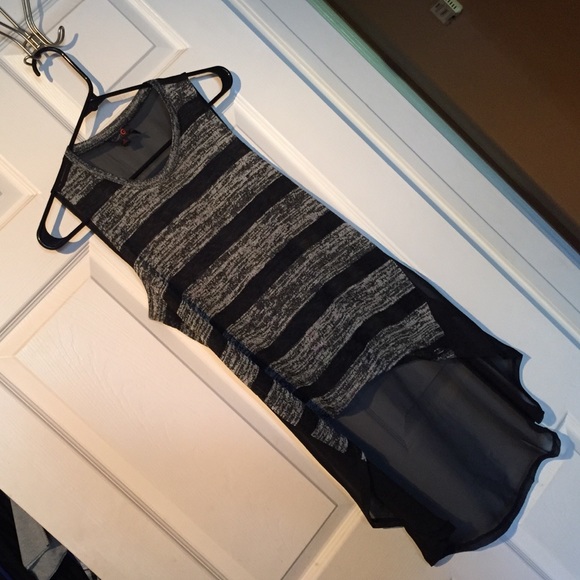 Guess hi/lo shirt