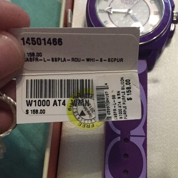 Coach Watch - Picture 2 of 2