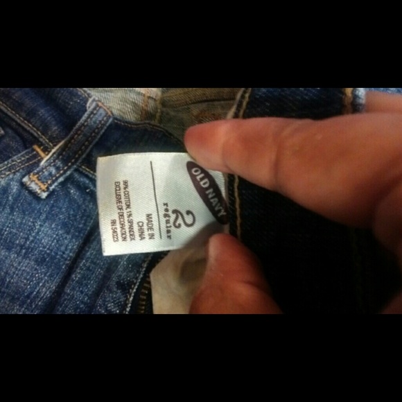Sz 2 regular old Navy jeans - Picture 3 of 3