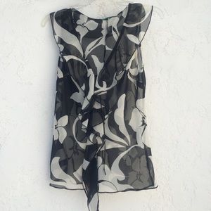 United of Benetton flower polyester top size S