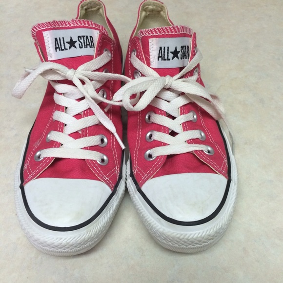Hot pink all star converse!