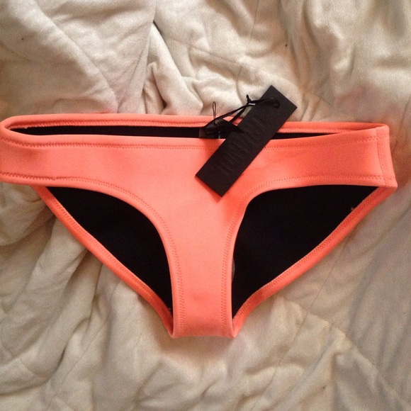 Triangl Tilly Burst Bottoms