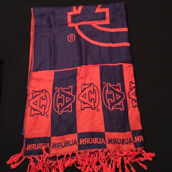 Auburn scarf/shawl